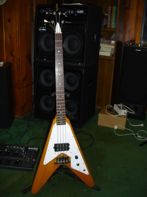 Epiphone Flying V Bass. Good or Bad? | TalkBass.com